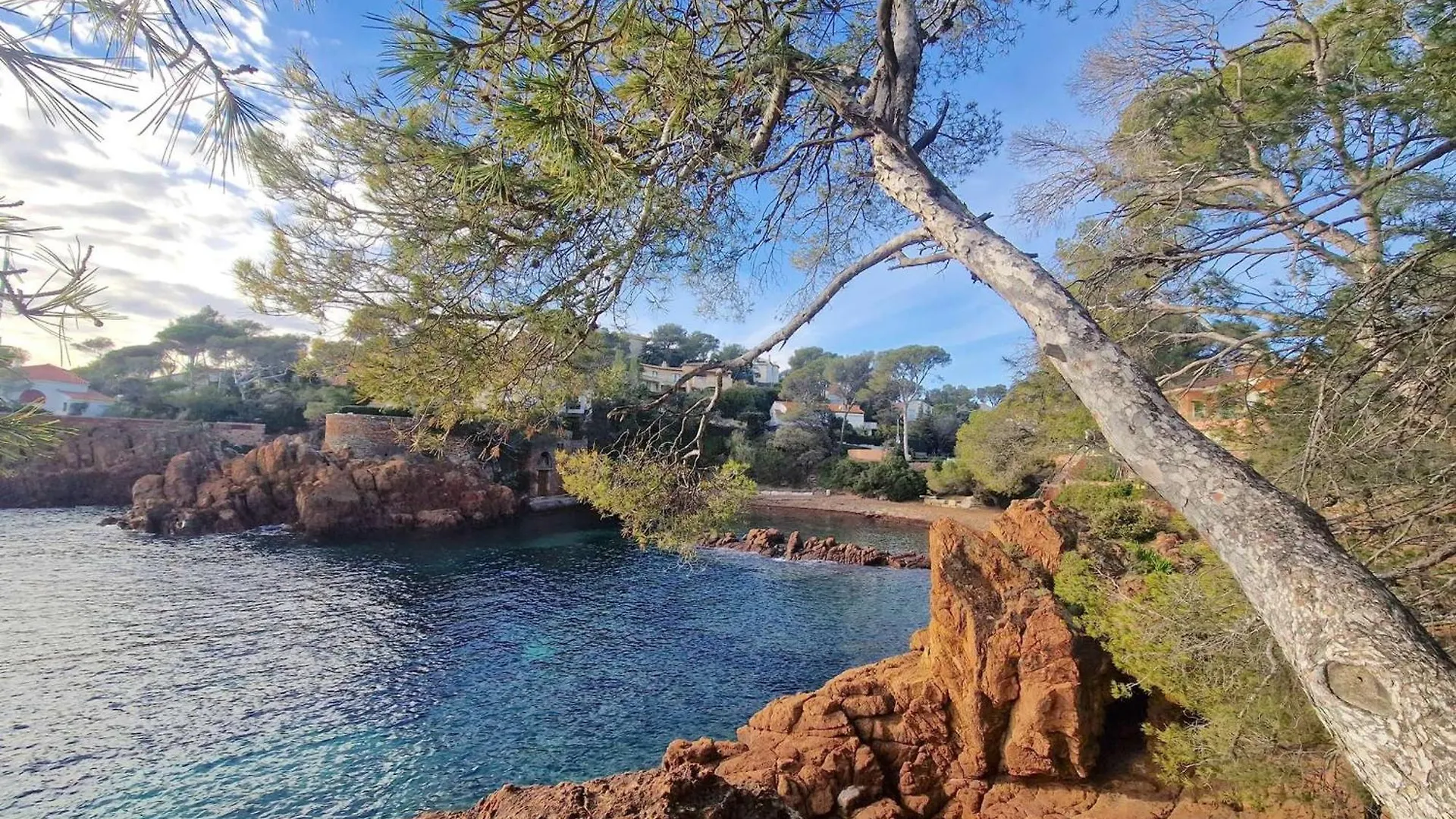 Appartement 3 Pieces Avec Terrasse Proche Plage A Saint-Raphael - Fr-1-226A-201 フランス